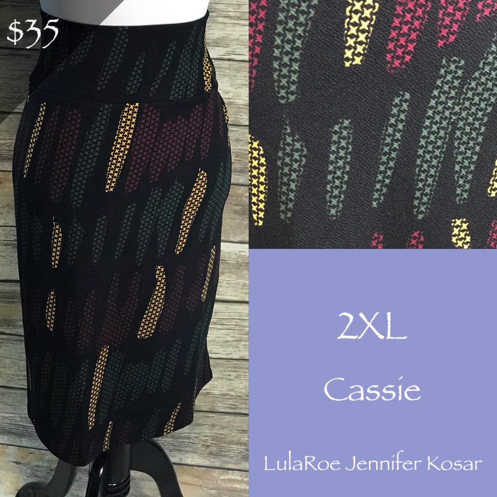 😍😍 NWT!! 😍😍 Pencil Skirt